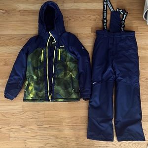 Boys Kamik winter coat & snow pants, size 12